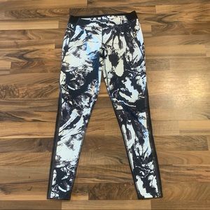 Oakley leggings